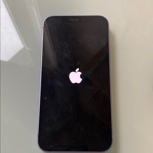 Apple iPhone 12 - lilac